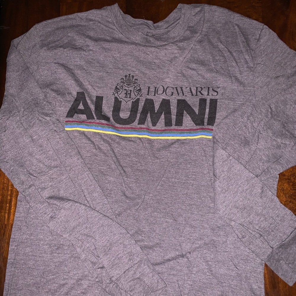 Long sleeve t-shirt from Wizarding World.